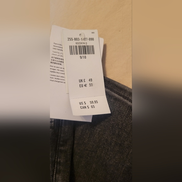 Abercrombie High rise mini mom jeans - Picture 3 of 7